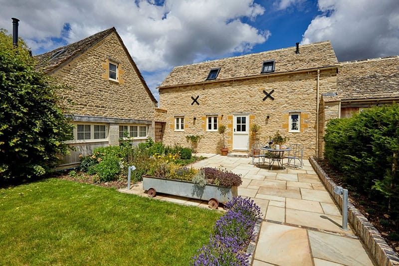 Haymaker Barn, Ampney Crucis