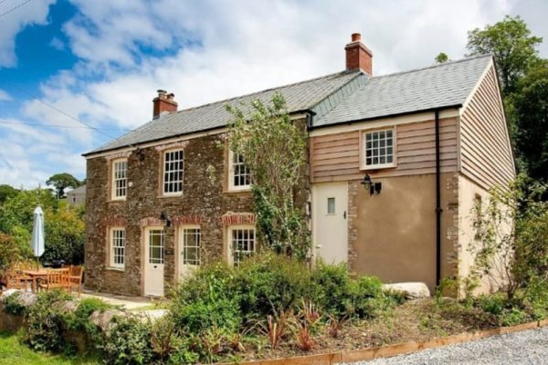 Holly Cottage, Coombe