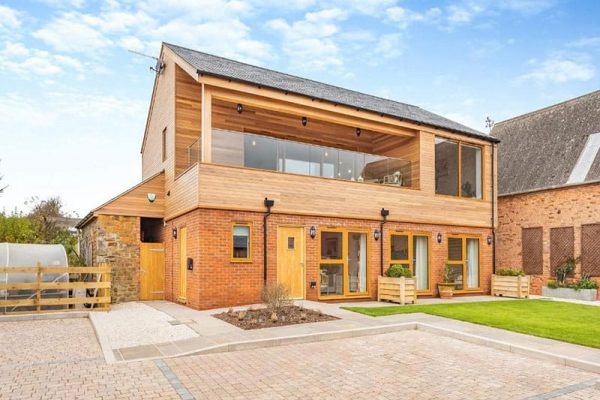 Hollyhocks - Glebe Farm, Woodford