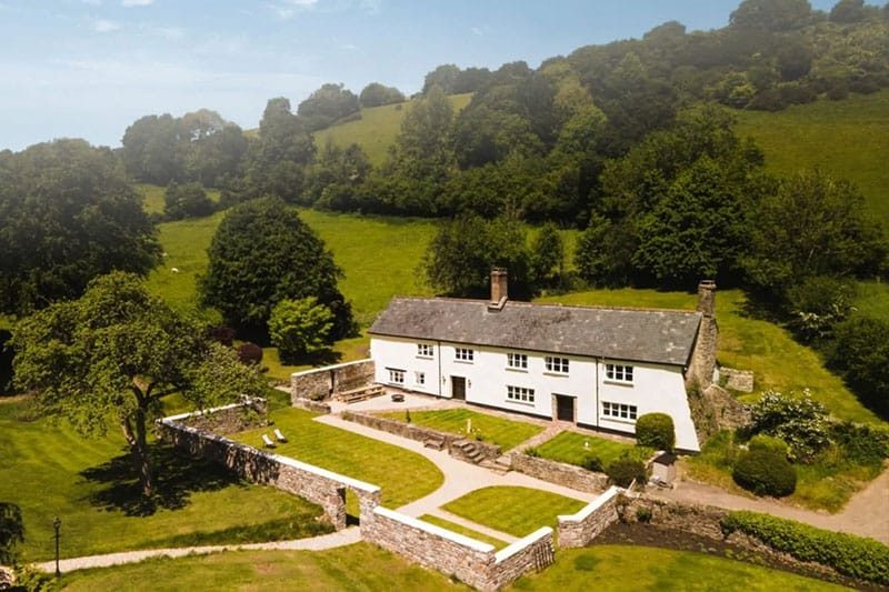 Holwell Farmhouse, Bampton