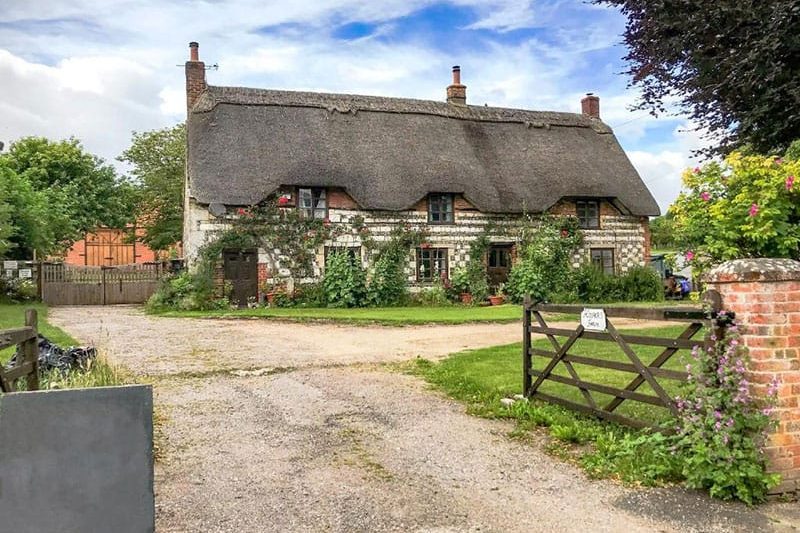 Hoopers Farmhouse, Tilshead