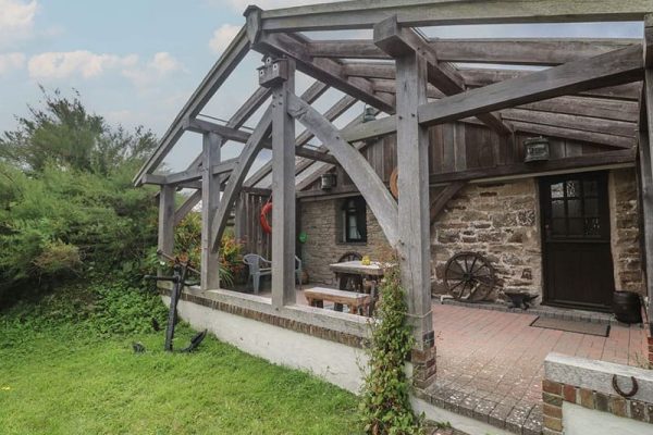 Horseshoe Cottage, Holywell Bay
