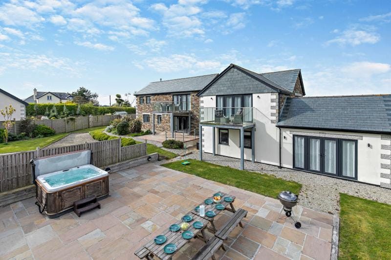 Jackdaw Barn, St Issey