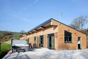Kingfisher Lodge - East Dunster Deer Farm, Cadeleigh