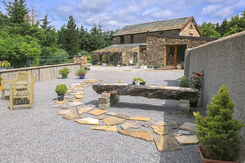 Knott Lodge, Cautley