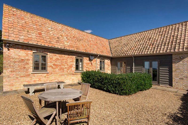Len Cottage, Clopton