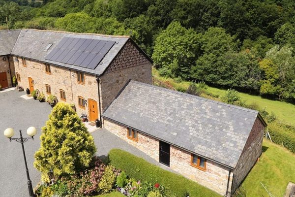 Little Cow House, Pontfaen