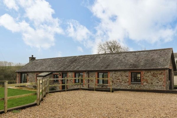 Long Linney, Littleham