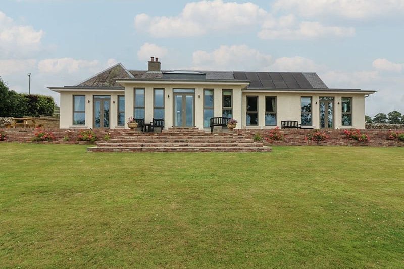 Lower Lodge, Cupar