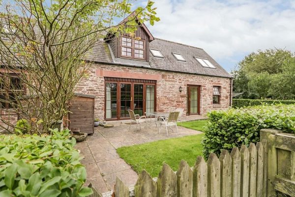 Nantusi Cottage, East Murthill