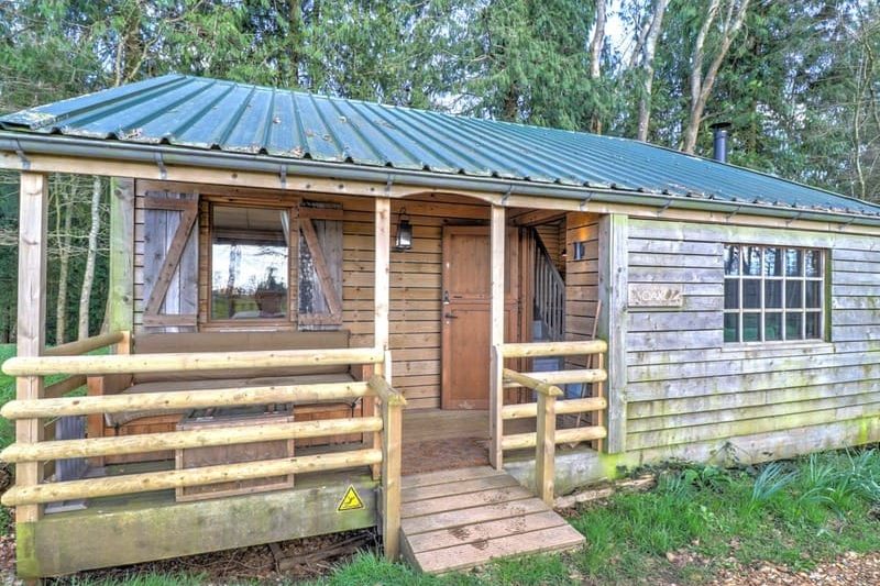 Oak Cabin - Midgham Farm, Ringwood