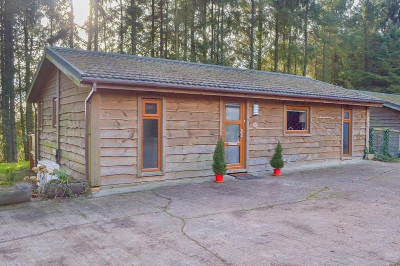 Oak Lodge, Clatworthy