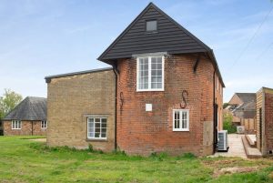 Oast View - Santon Farm, Preston