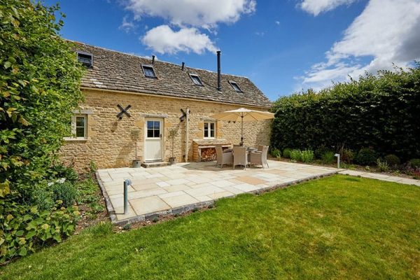 Orchard Stable, Ampney Crucis