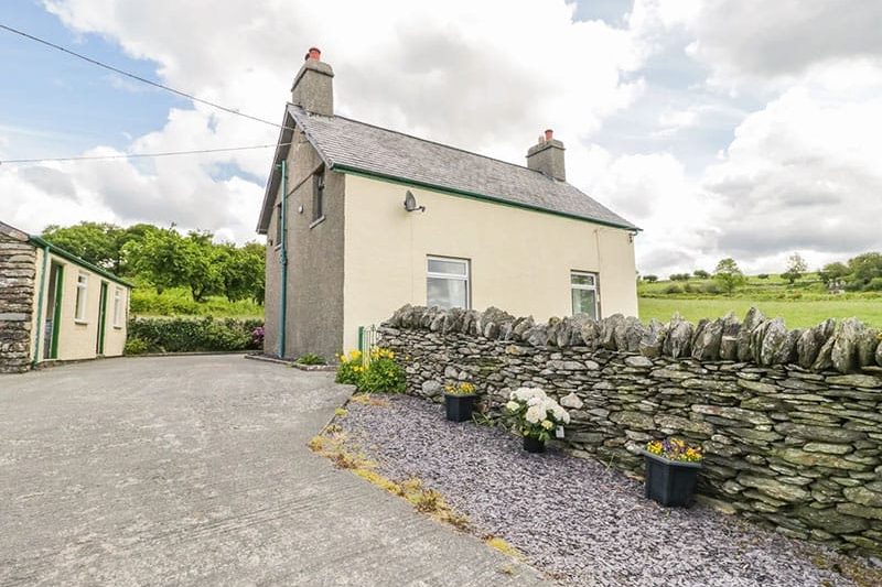 Penrhyddion Ucha, Capel Garmon