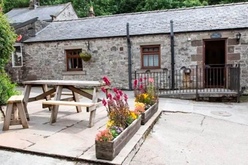 Piggery Place, Hartington