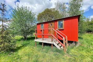 Poppy- Chelworth Shepherds Huts, Cricklade