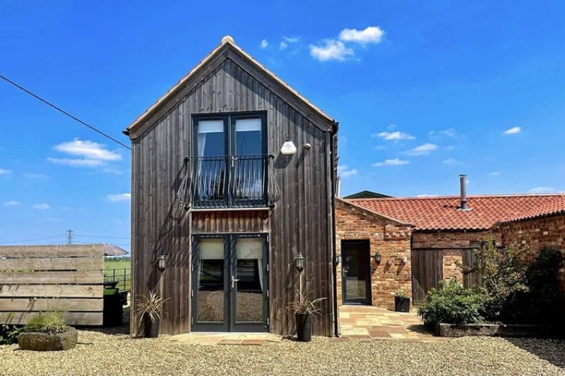 Redroofs Barn, Weston