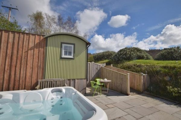 Romantic Retreat, Conwy