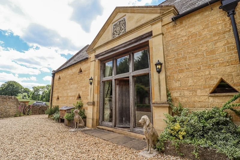 Rookery Hall, Middle Hill