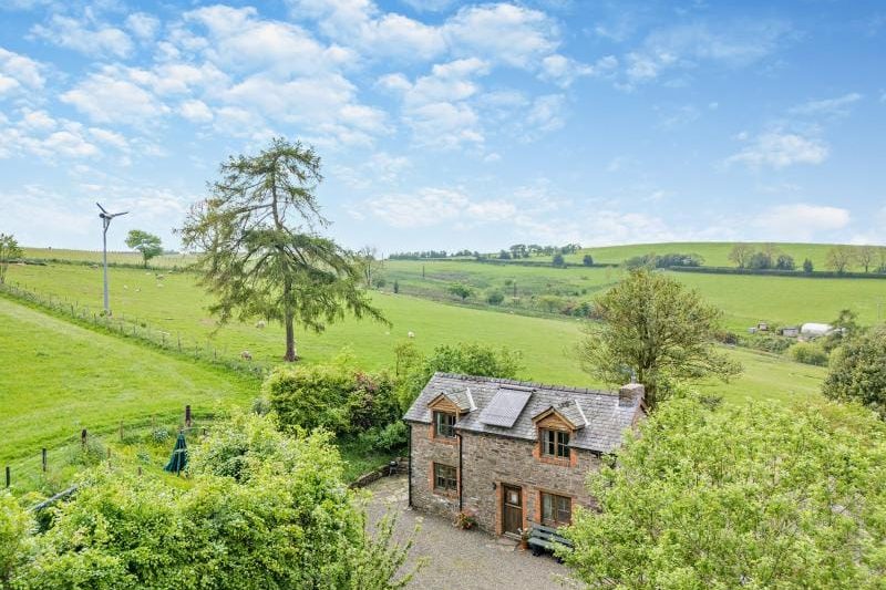 Rustic Cottage, Newcastle