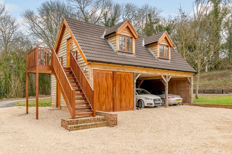 Spire View - Hole Farm, Alderbury