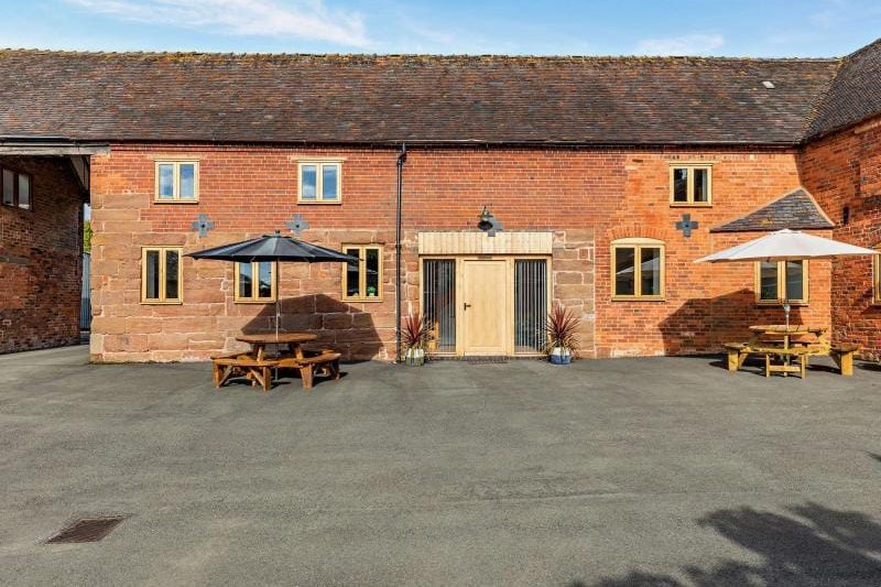 Starling Barn, Ollerton