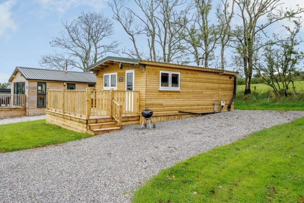 Starling Lodge - Wallace Lane Farm, Brocklebank
