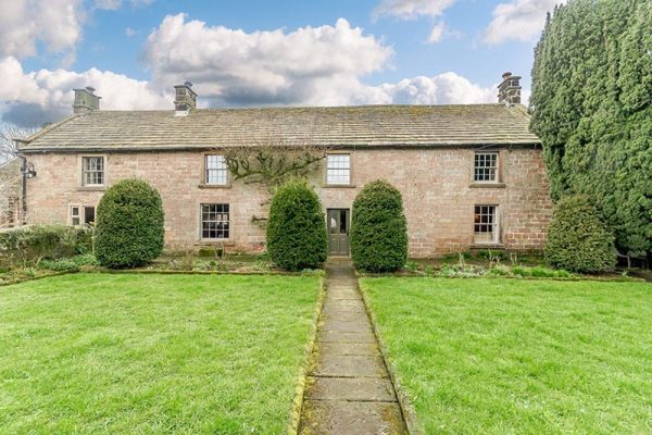 Stone Farmhouse, Elton