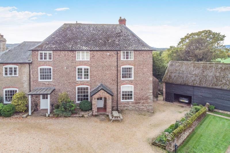 Stone Farmhouse, Callow