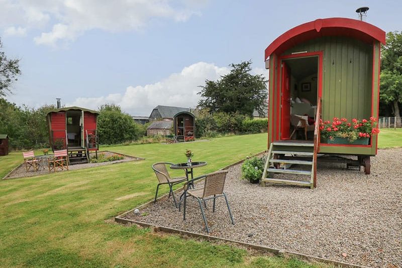 Sweet Briar Shepherds Hut, Llangorse