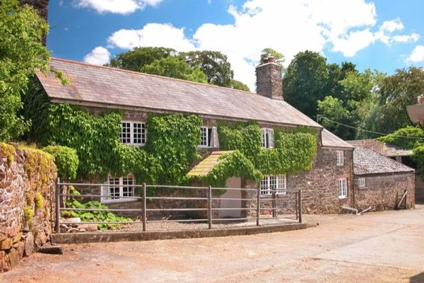 The Farmhouse, Lydford