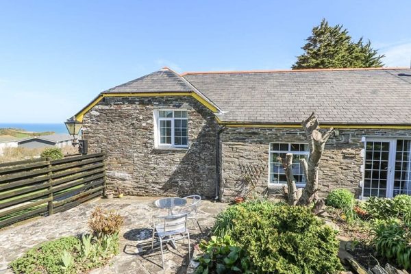 The Garden Apartment, Bossiney