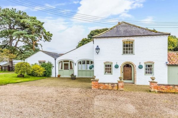The Grooms Quarters - Grimblethorpe Hall, Grimblethorpe