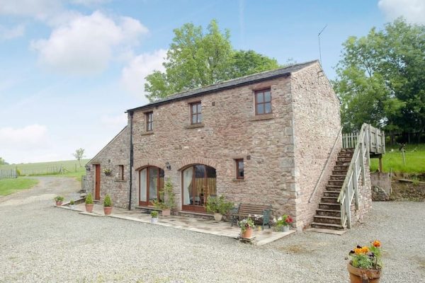 The Hay Loft - Granary Cottages, Bleatarn