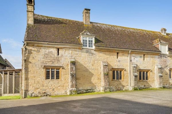 The Manor Stables - Sturminster Retreats, Sturminster Newton
