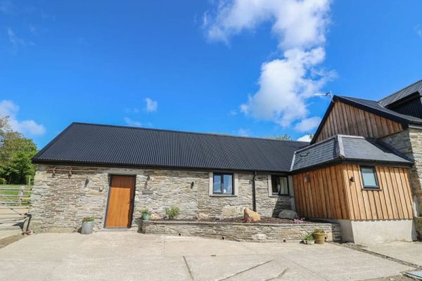 The Parlour, Llangoedmor