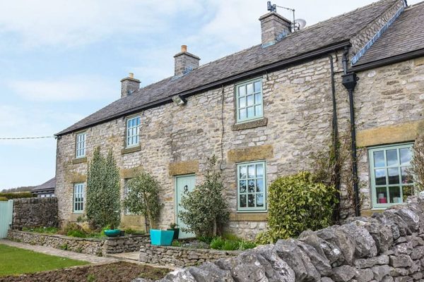 The Parlour, Tideswell Moor