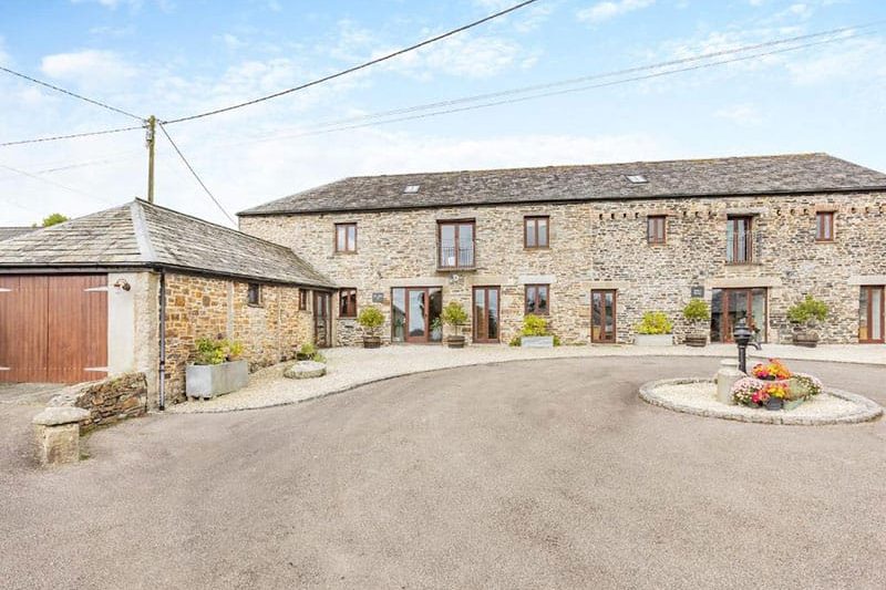 The Place 2 B - Higher Churchtown Farm, Tresmeer