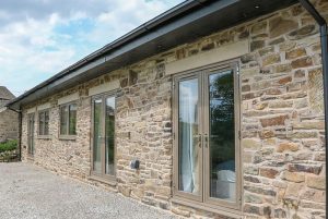 The Plucking Shed - Vineyard Stay, Mellor