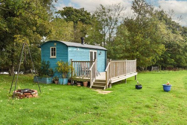 The Shepherd’s Hut - Chilsham Farm, Herstmonceux