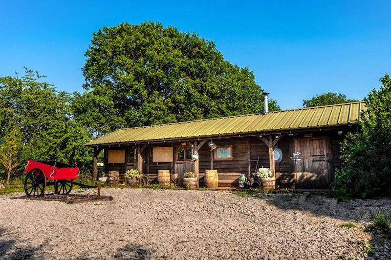 The Stables at the Oaks, Yoxall