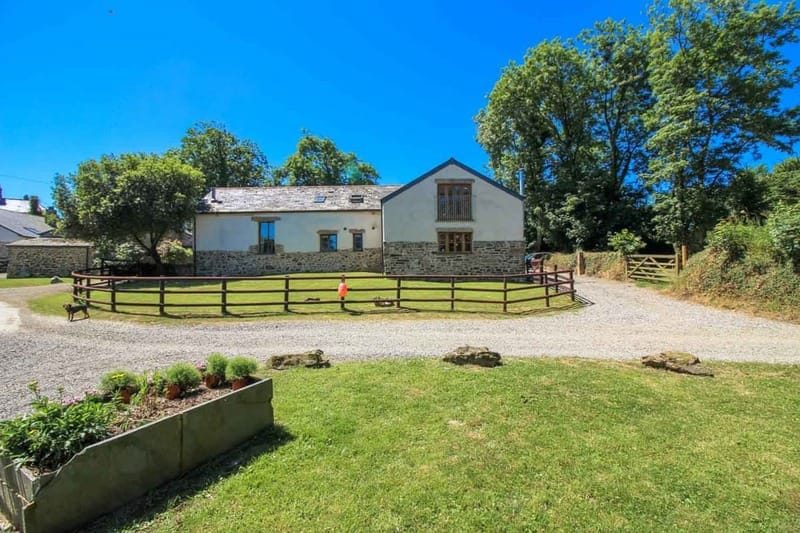 Tizzy Barn - Great Trevillian Farm, Warbstow