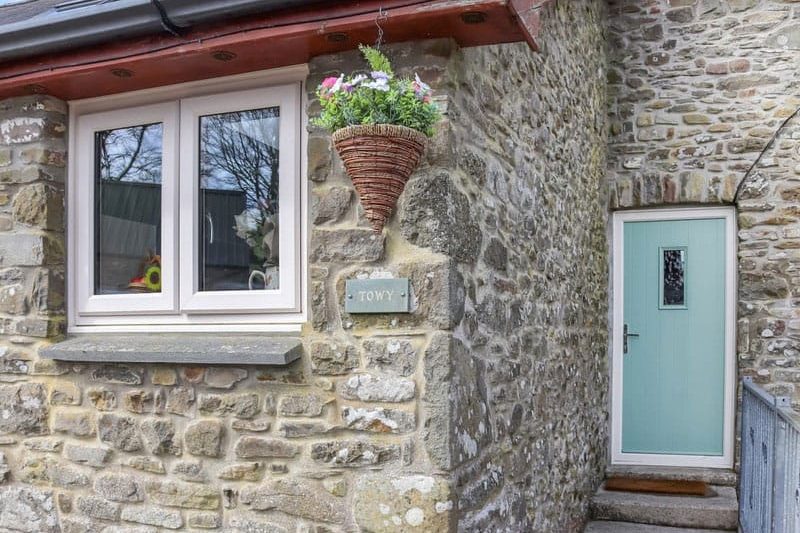 Towy Cottage, Talley