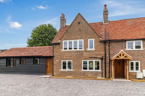 Tuffs Farm, Chipperfield