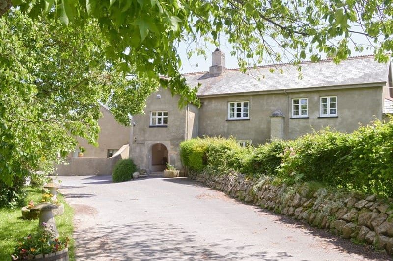 Twelve Oaks Farmhouse, Teigngrace