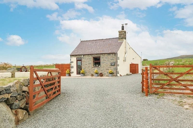Ty Bach Ysgo, Aberdaron