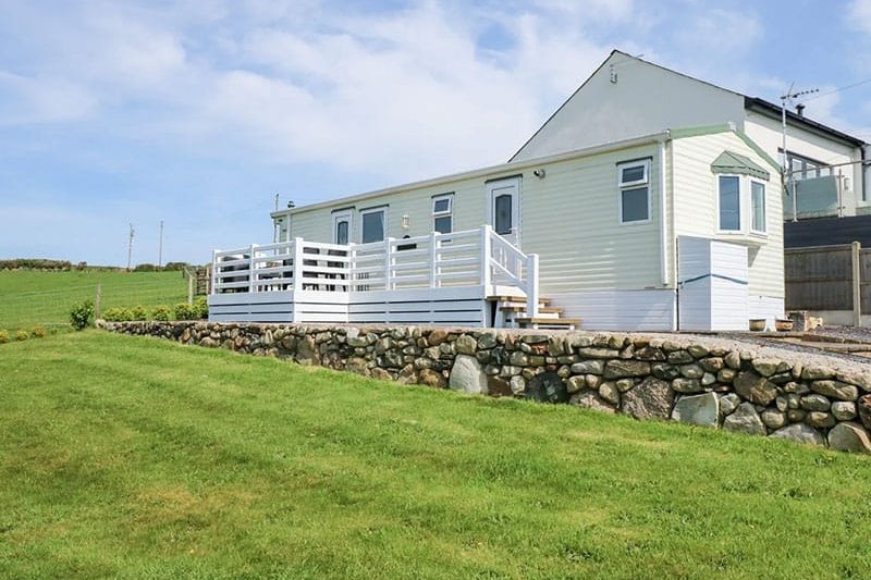 Ty Newydd Caravan, Llannor