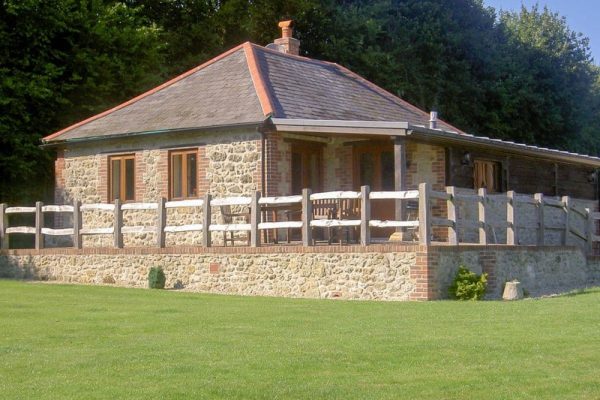 Wagon House - Bookham Court, Alton Pancras
