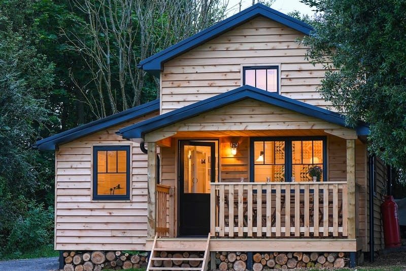 Walden Lodge - Hide at St Donats, Cardiff